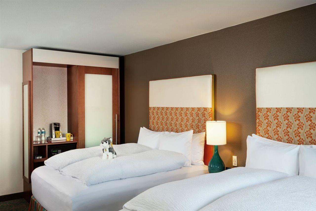 Staypineapple, University Inn, University District Сиэтл Экстерьер фото