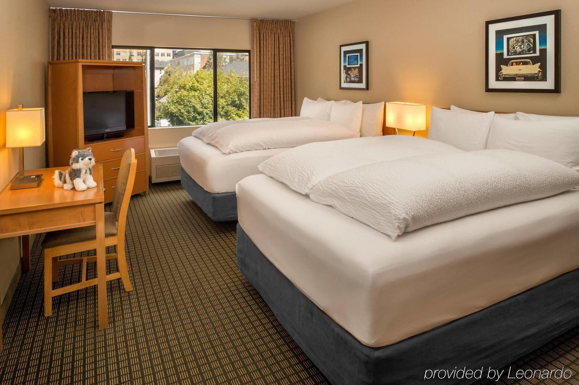Staypineapple, University Inn, University District Сиэтл Экстерьер фото
