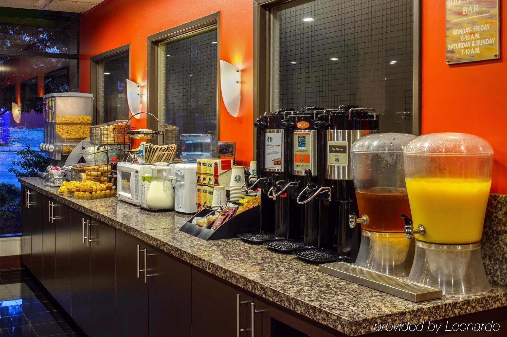 Staypineapple, University Inn, University District Сиэтл Экстерьер фото